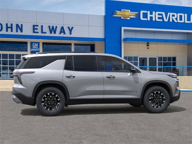 2026 Chevrolet Traverse Z71 photo 3