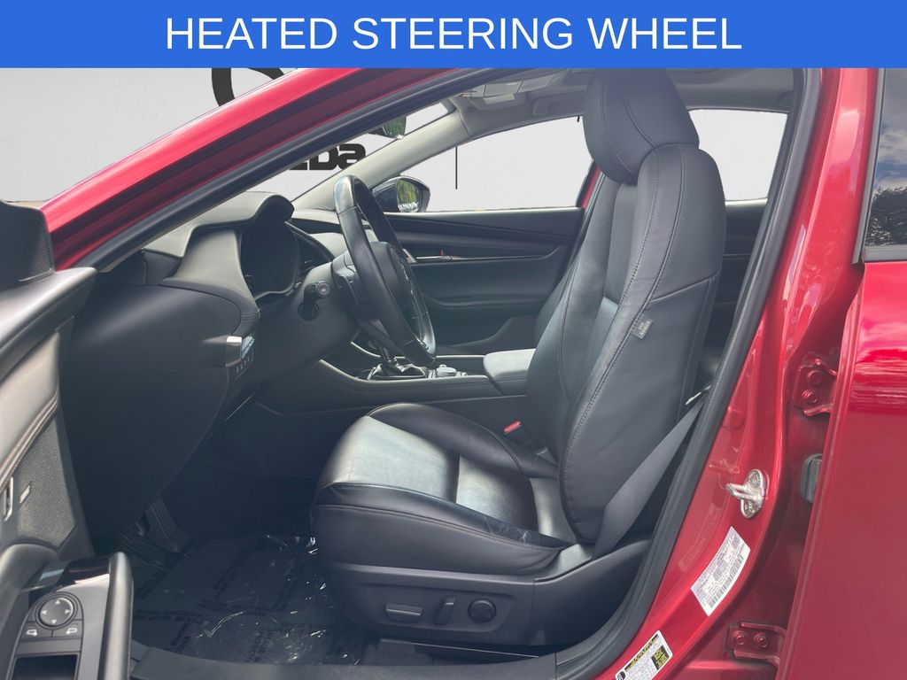 2021 Mazda Mazda3 Premium Plus photo 9