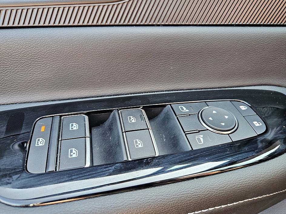 2025 Nissan Murano SV photo 28