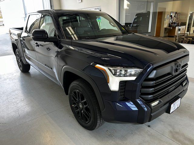 2025 Toyota Tundra Limited's photo