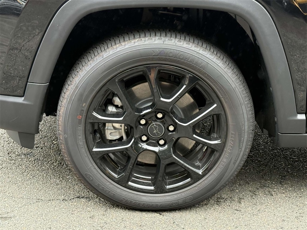 2025 Jeep Compass Latitude photo 10