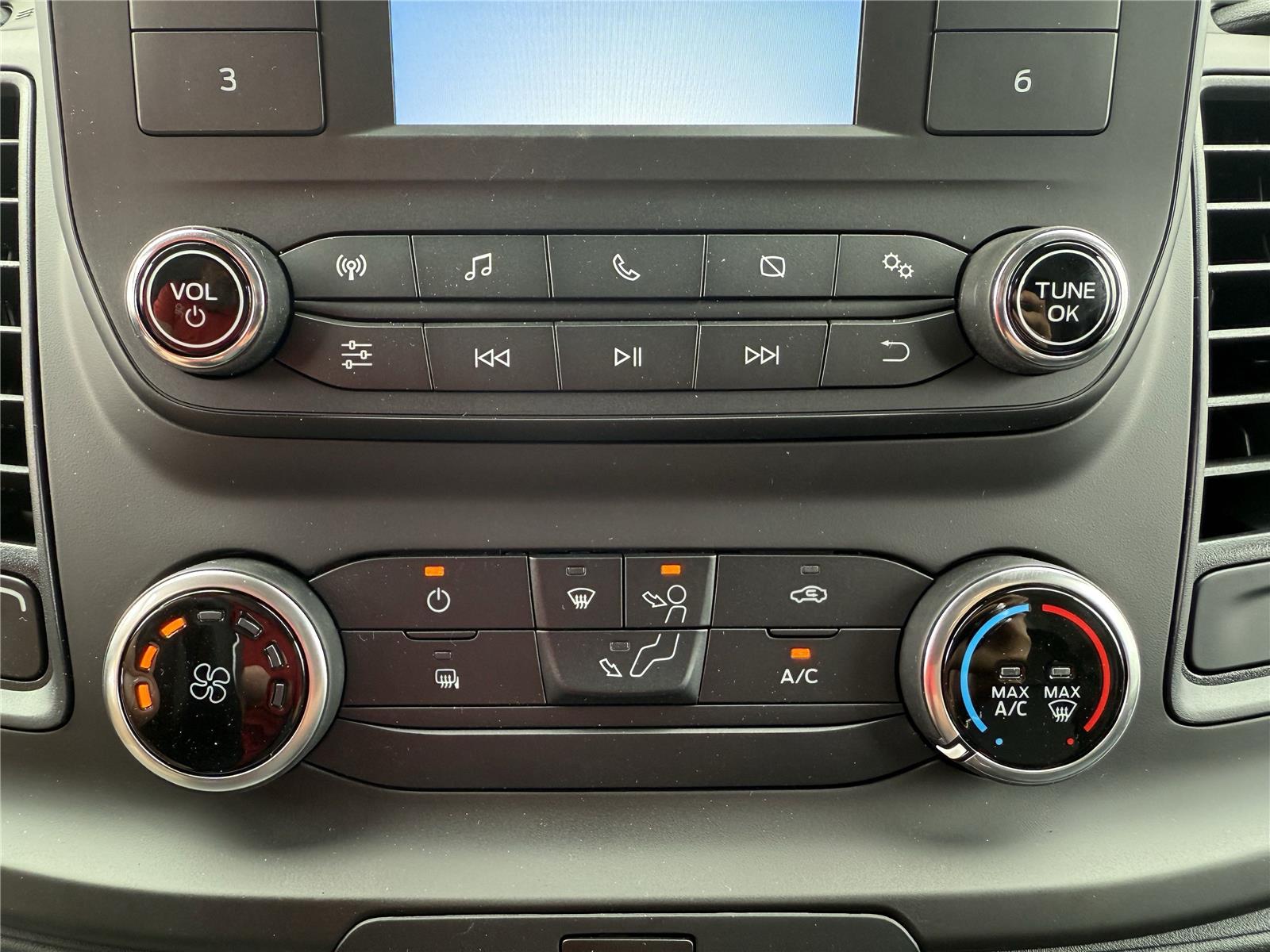 2025 Ford Transit Cargo Van photo 4