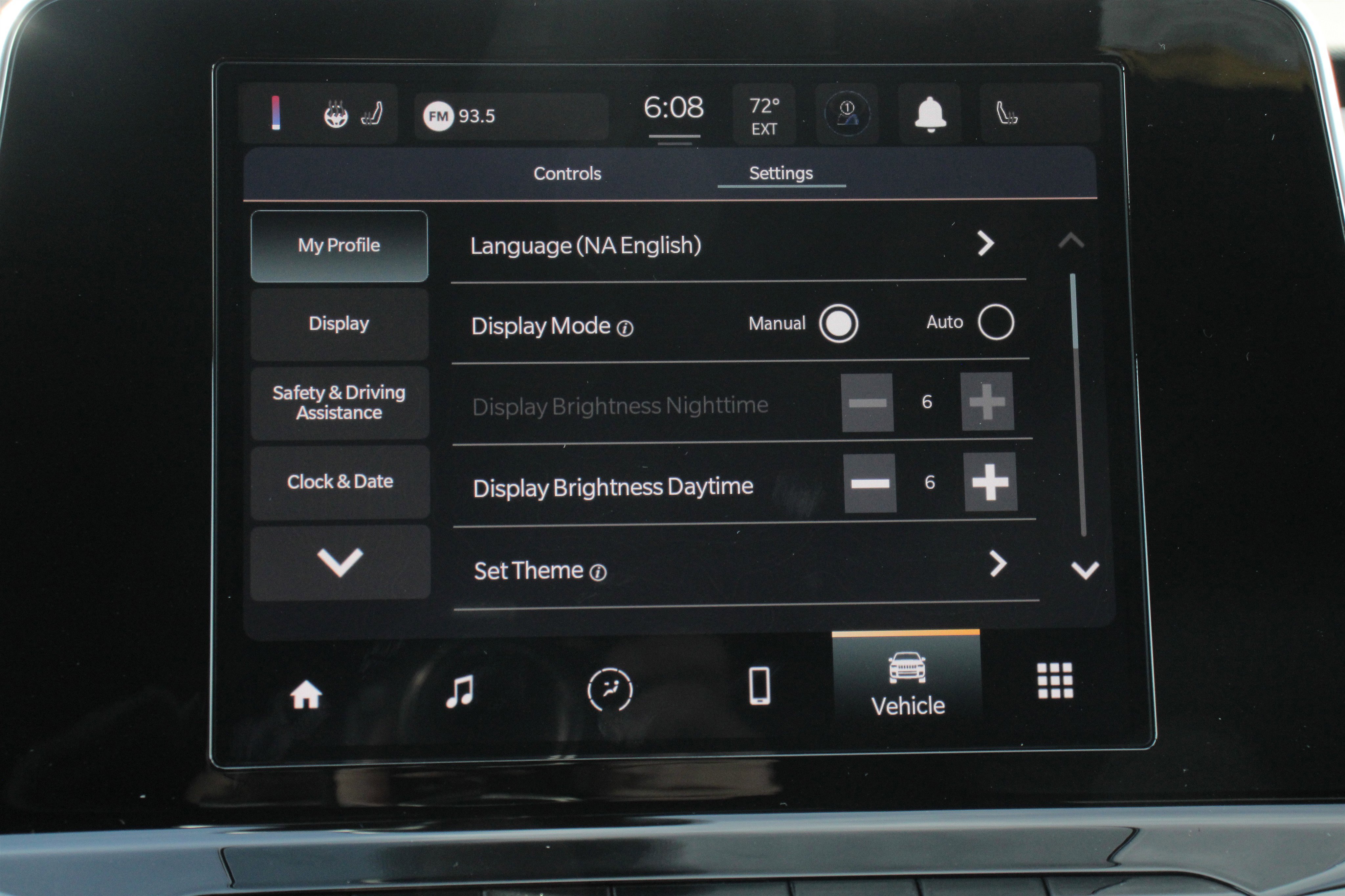 2026 Jeep Compass Latitude photo 4