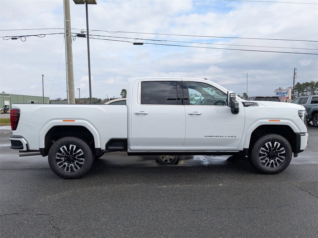 2026 Gmc Sierra 2500 HD Denali Ultimate photo 3