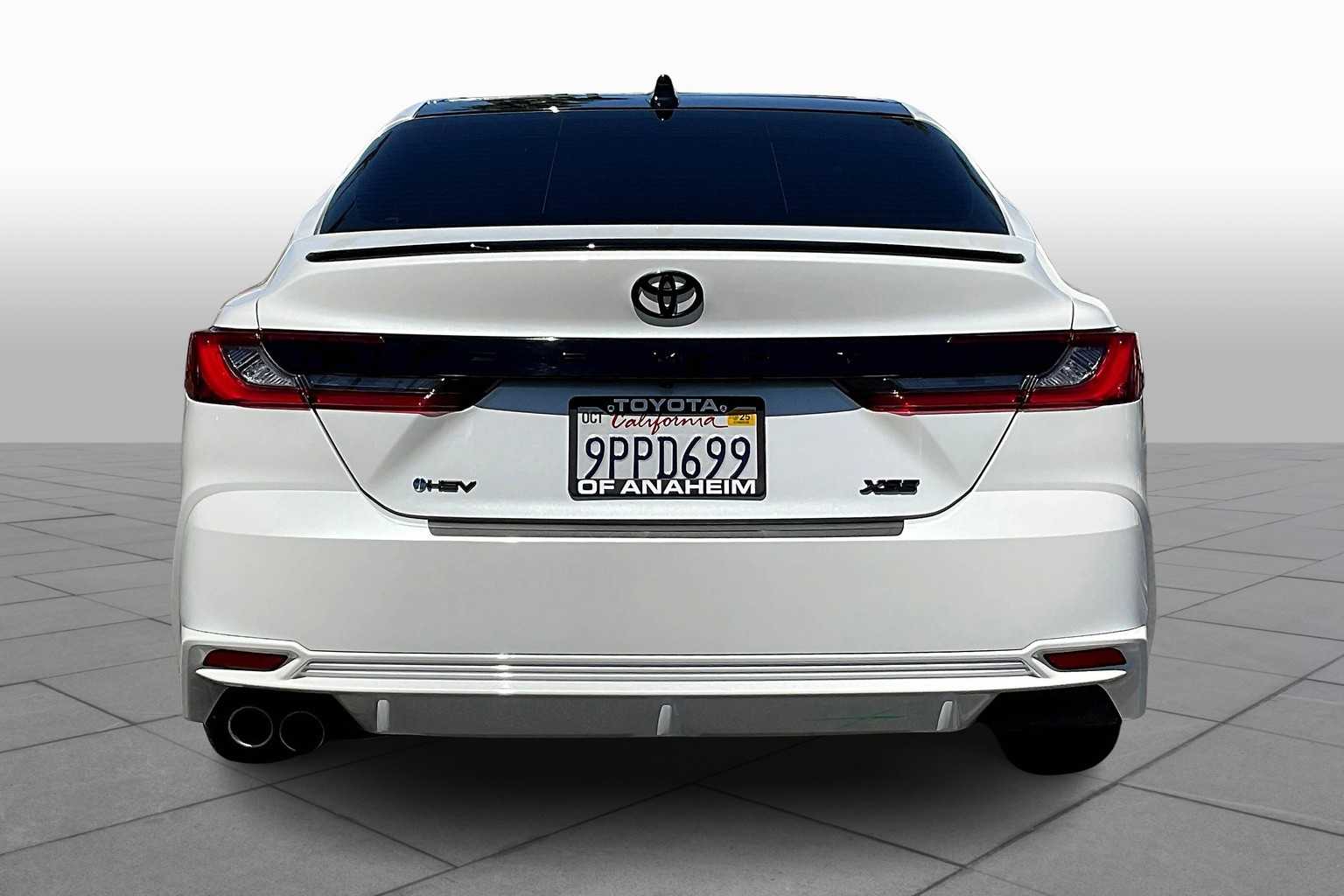 2025 Toyota Camry XSE photo 4