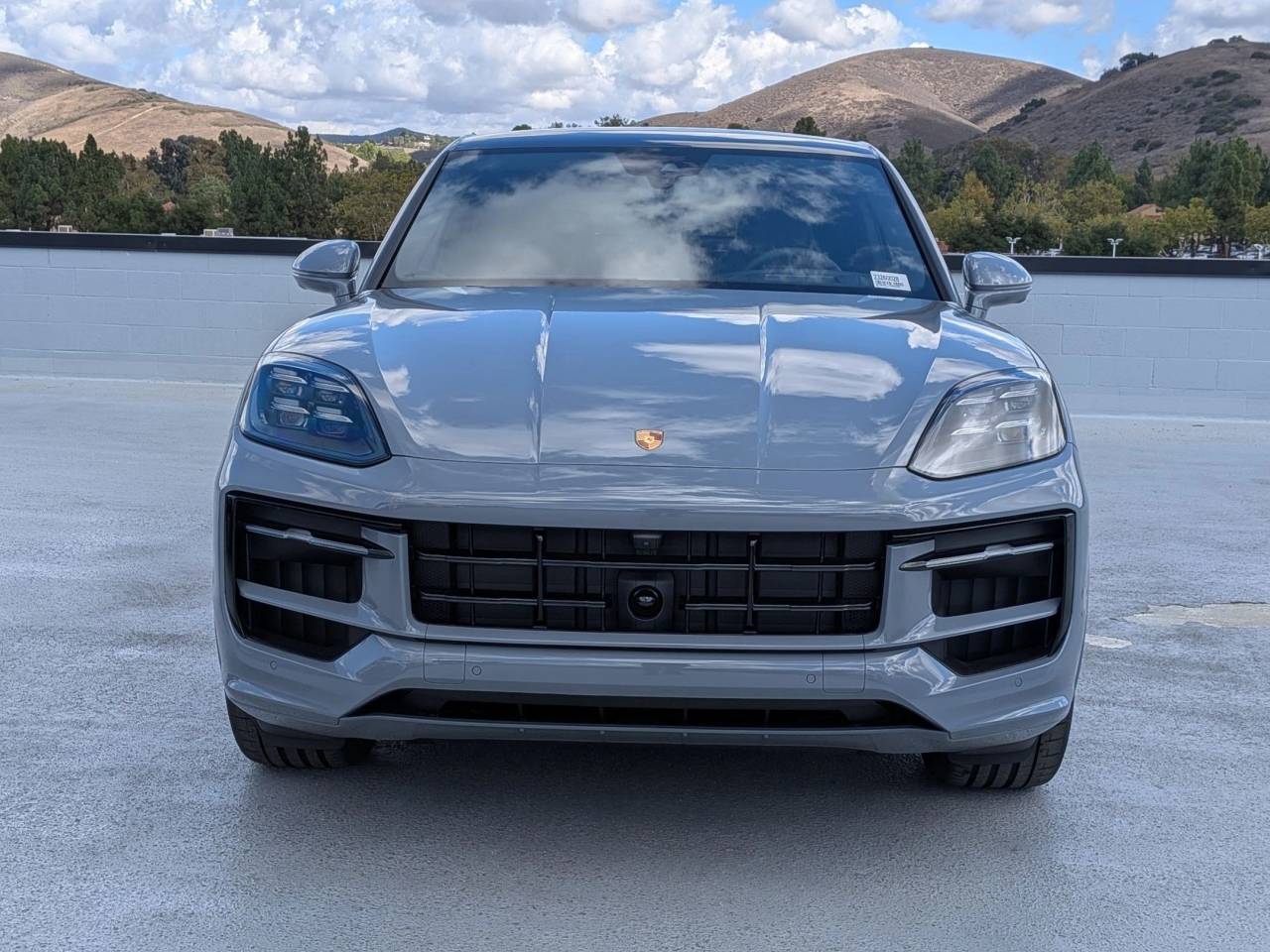 2026 Porsche Cayenne S E-Hybrid Coupe photo 6