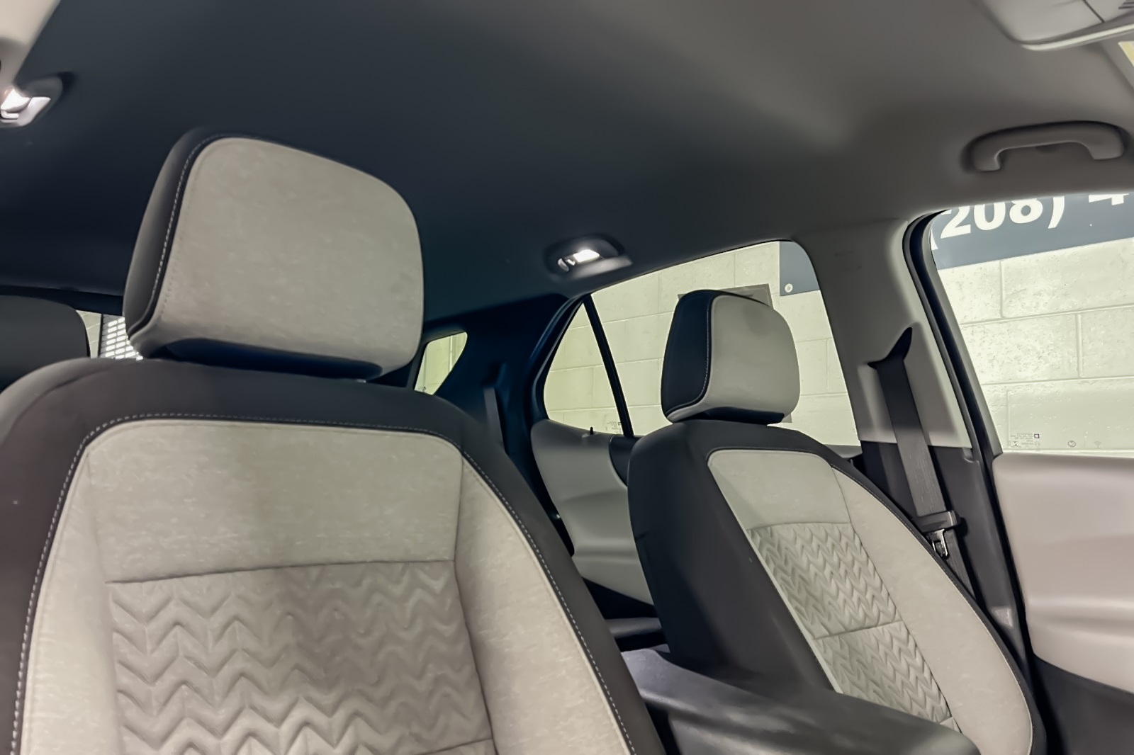 2022 Chevrolet Equinox LT photo 12