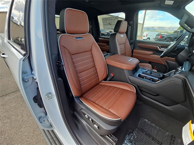2026 Gmc Sierra 2500 HD Denali Ultimate photo 3