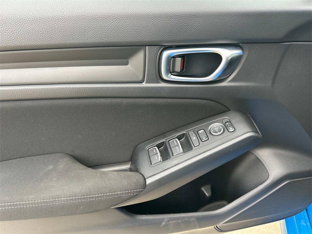 2022 Honda Civic Sport photo 13
