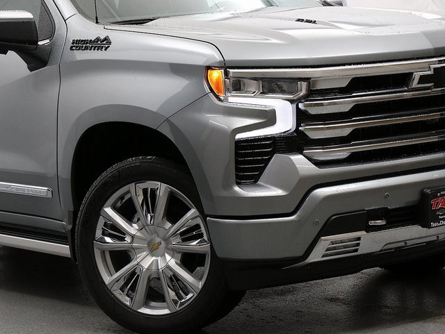 2026 Chevrolet Silverado 1500 photo 3