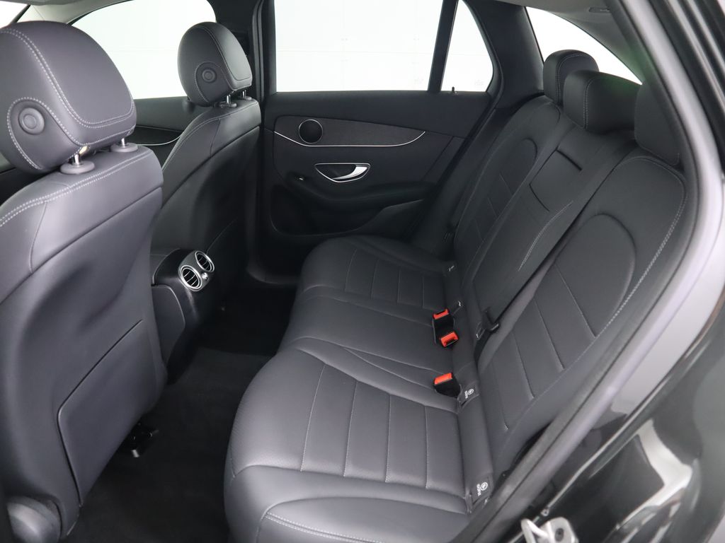 2022 Mercedes Benz GLC 300 photo 20