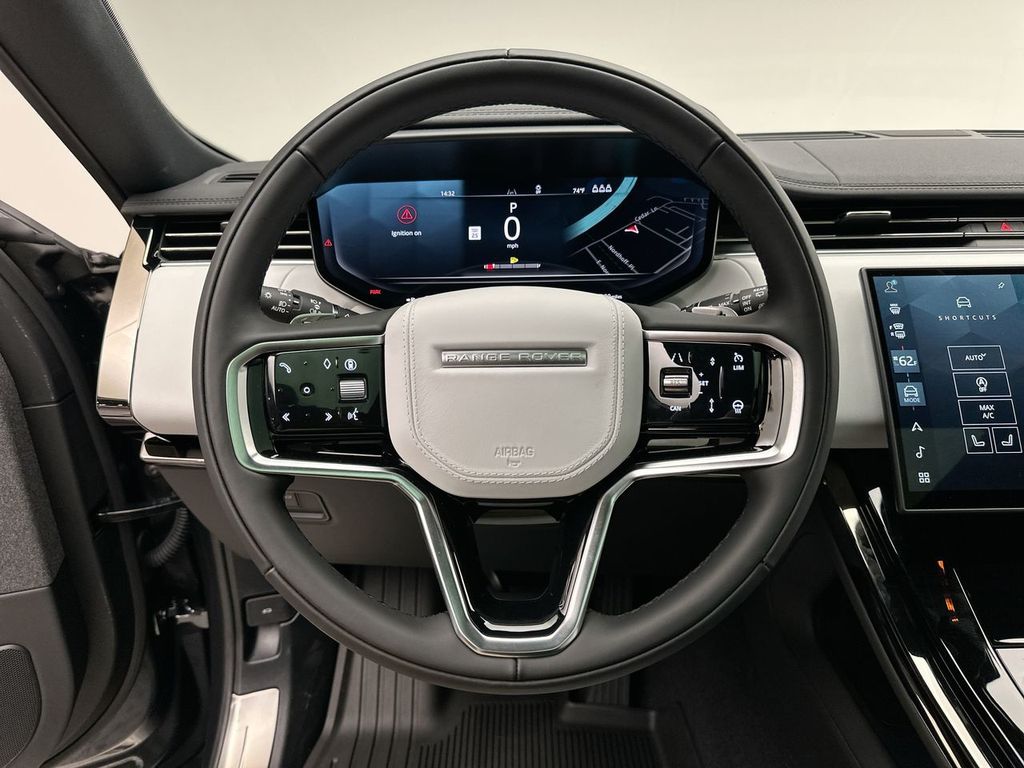 2025 Land Rover Range Rover Sport SE photo 13