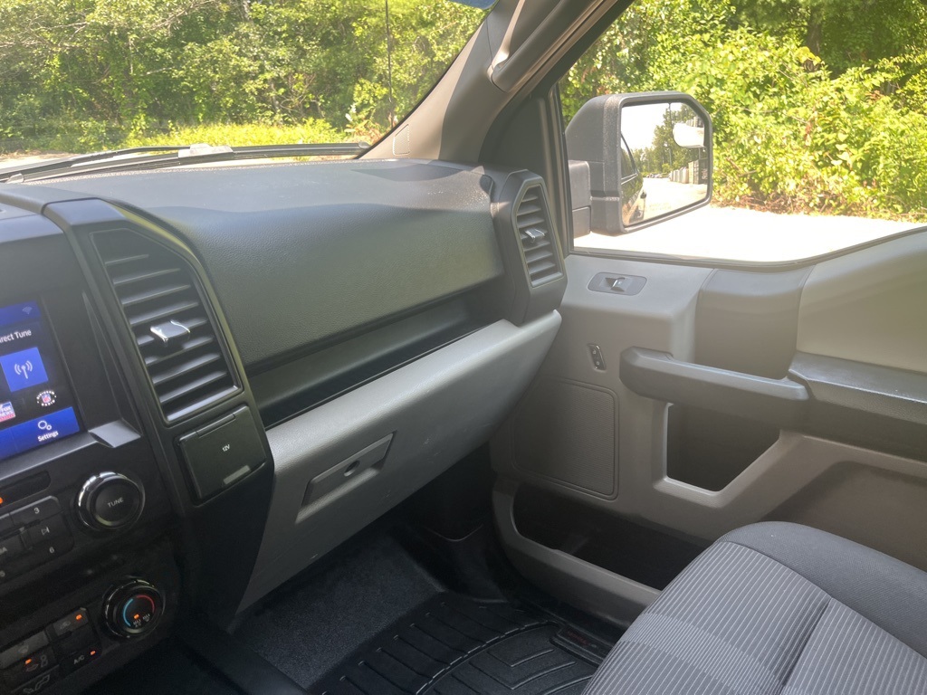 2020 Ford F-150 XL photo 22