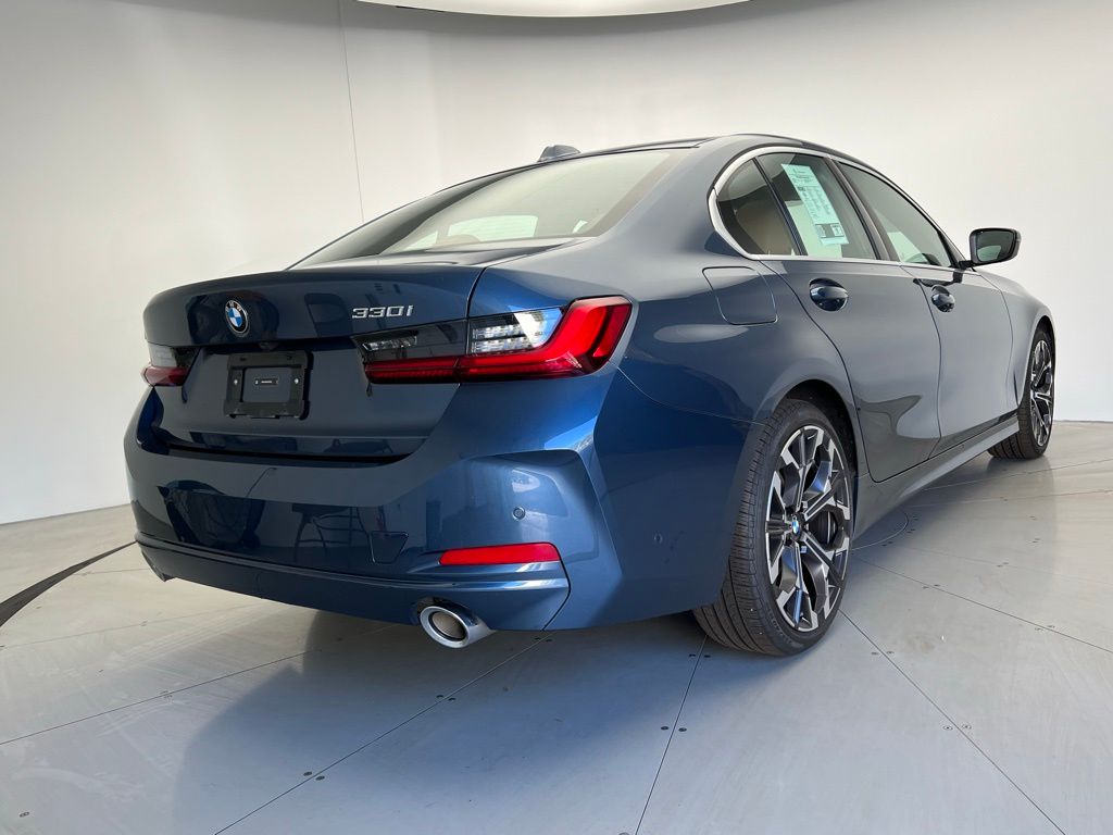 2025 Bmw 330i 3-Series photo 4