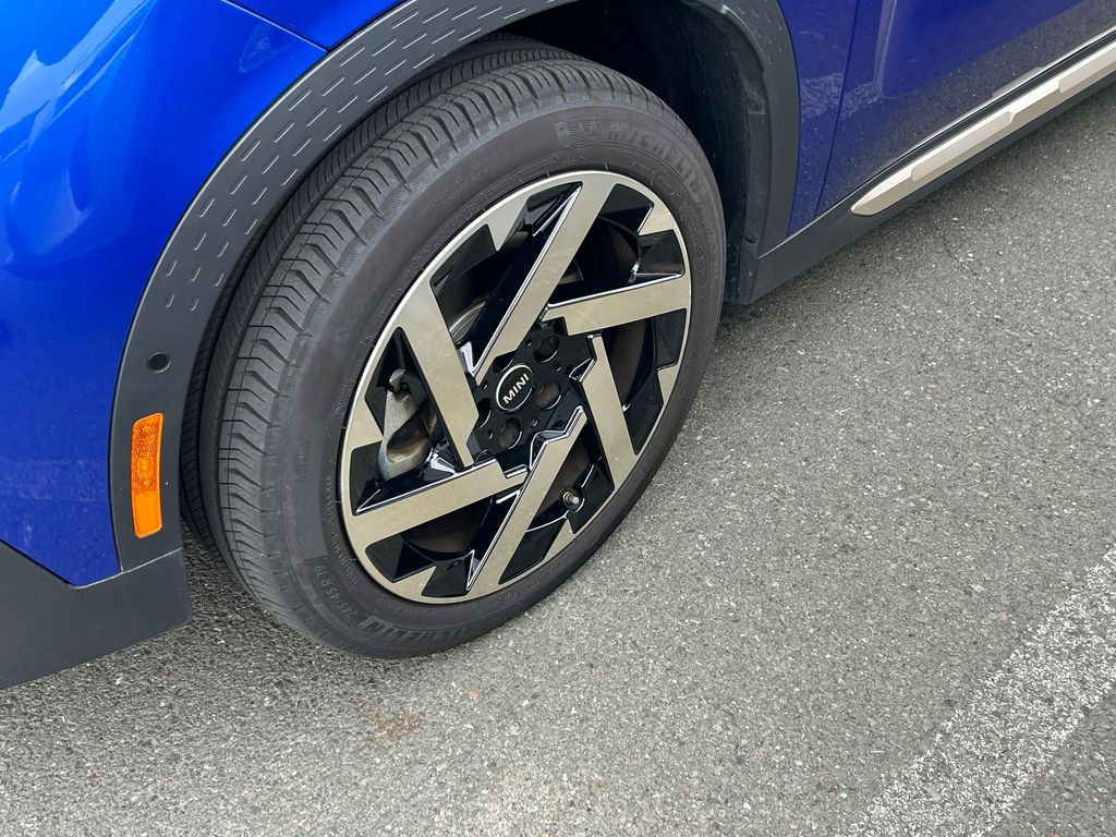 2025 Mini Countryman S ALL4 photo 2