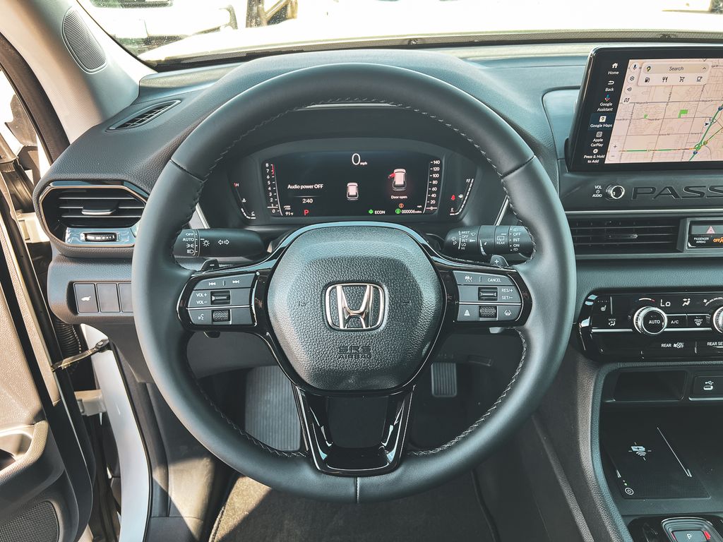 2026 Honda Passport photo 21