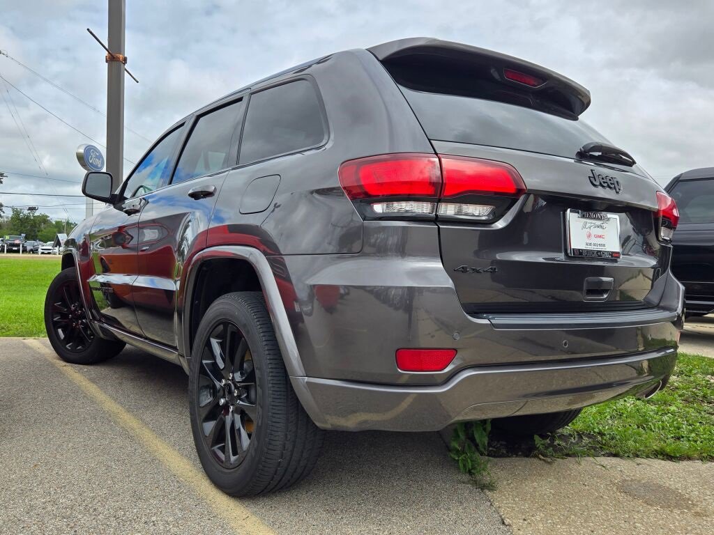 2019 Jeep Grand Cherokee Altitude photo 10
