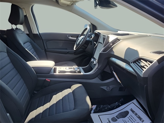 2024 Ford Edge SE photo 36