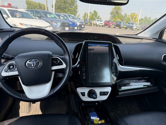 2018 Toyota Prius Four photo 3