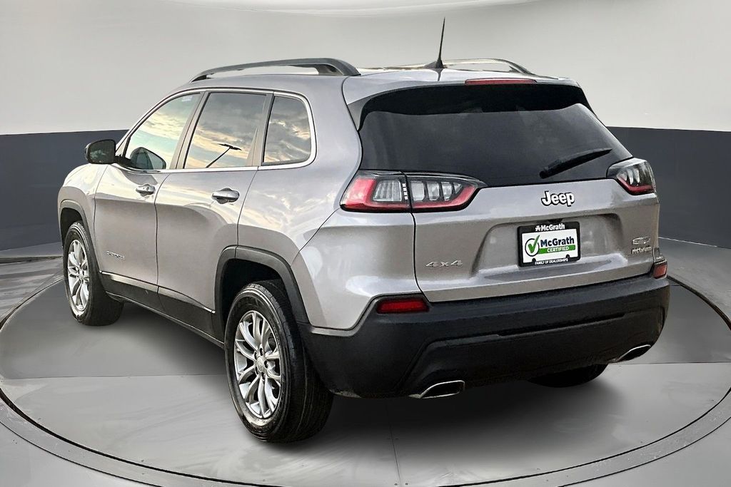 2022 Jeep Cherokee Latitude Lux photo 4