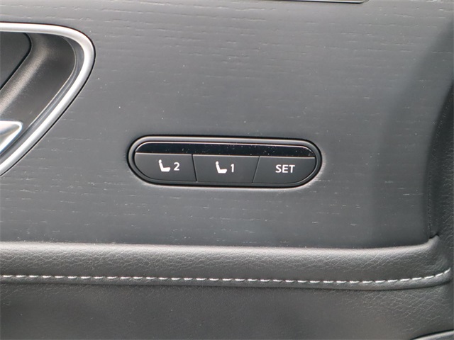 2025 Infiniti QX80 Sensory photo 26