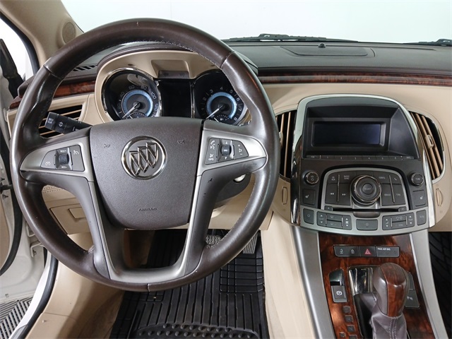2010 Buick LaCrosse CXL photo 6