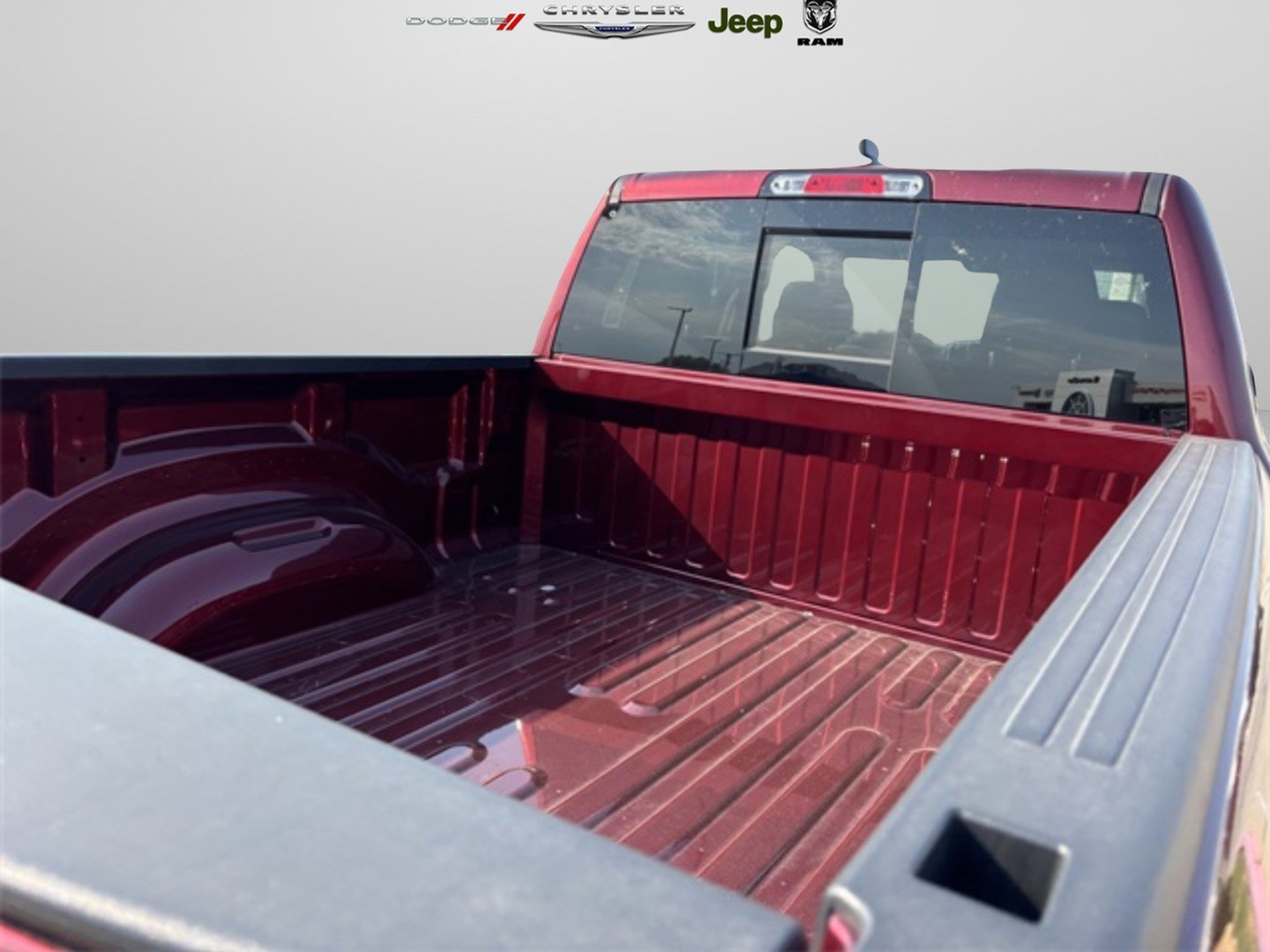 2025 Ram 1500 Laramie photo 27