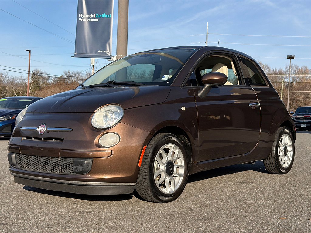 2015 FIAT 500 Pop's photo