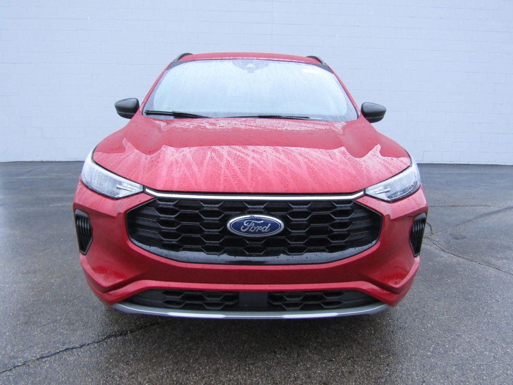 2023 Ford Escape ST-Line photo 3