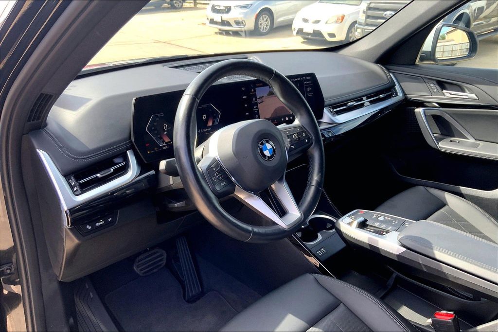 2024 Bmw X1 XDrive28i photo 9