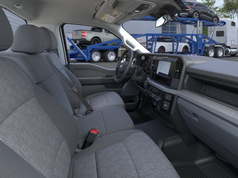 2026 Ford F-600 photo 9