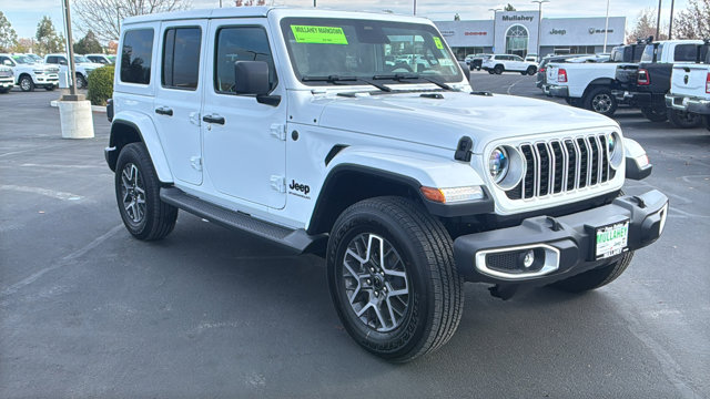 2026 Jeep Wrangler 4-Door Sahara's photo