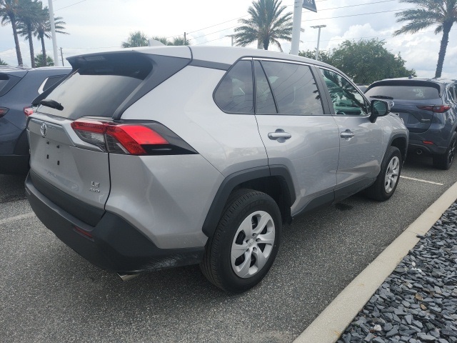 Used 2024 Toyota RAV4 LE with VIN 2T3F1RFV0RC416932 for sale in Northfield, Minnesota