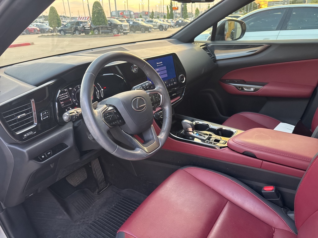2022 Lexus NX 350 Premium photo 2