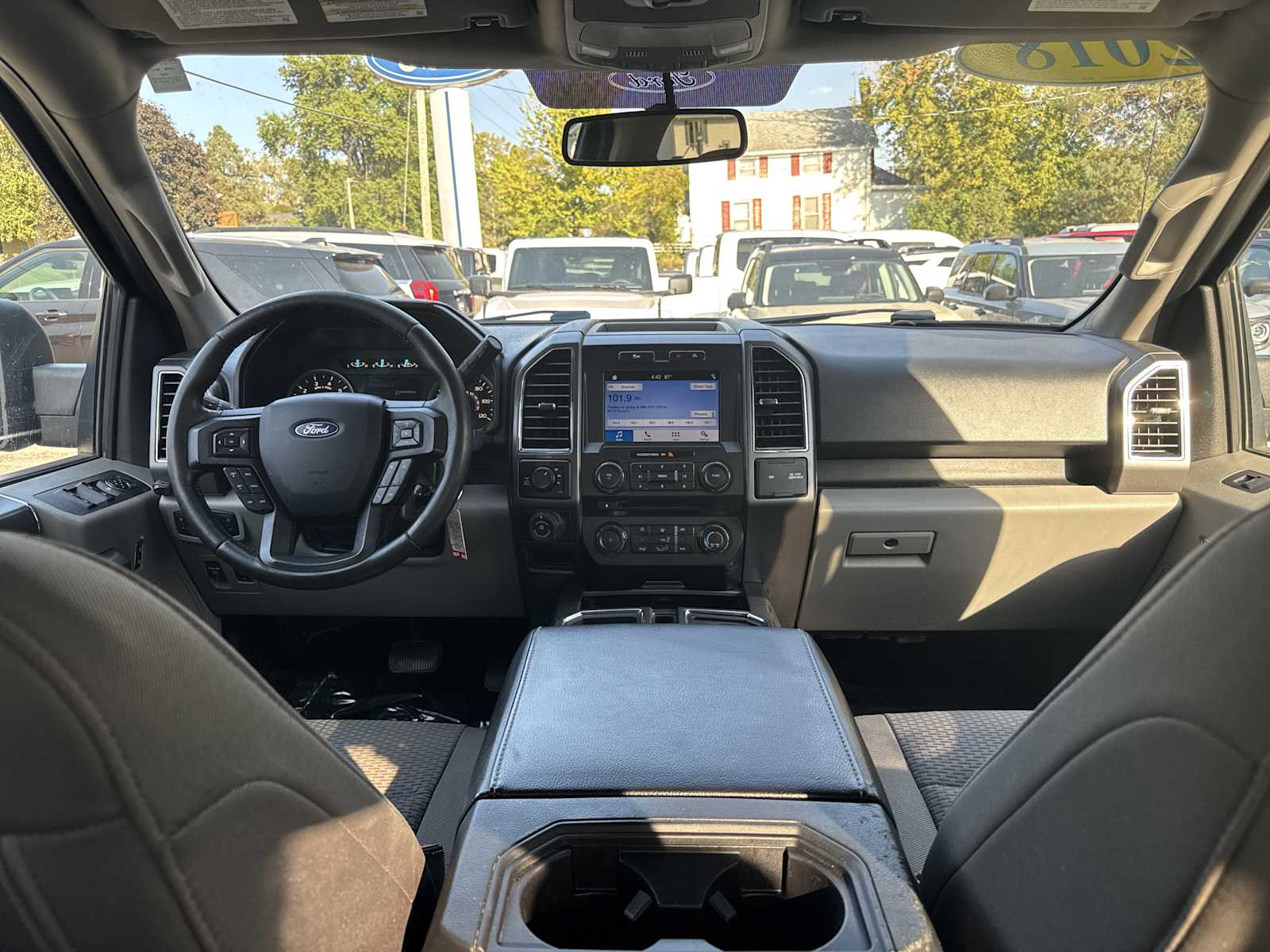 2018 Ford F-150 XLT photo 24