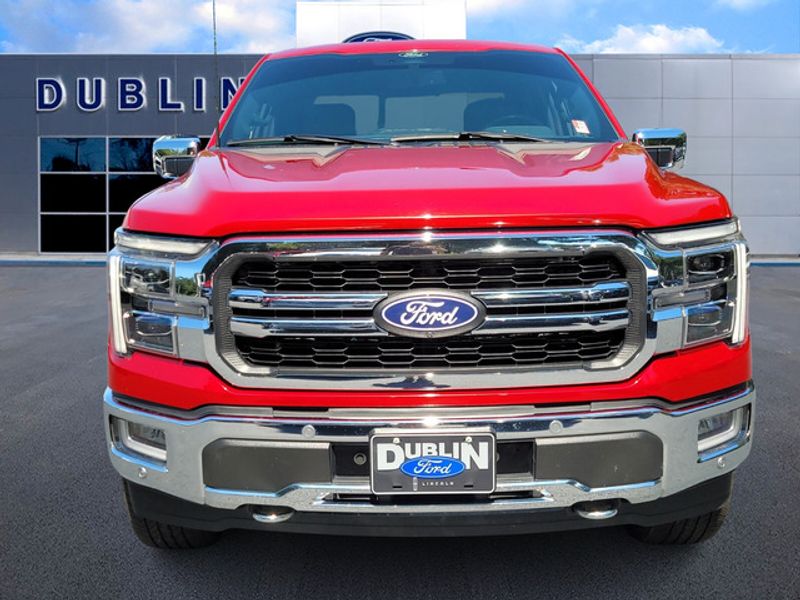 2024 Ford F-150 Lariat photo 2