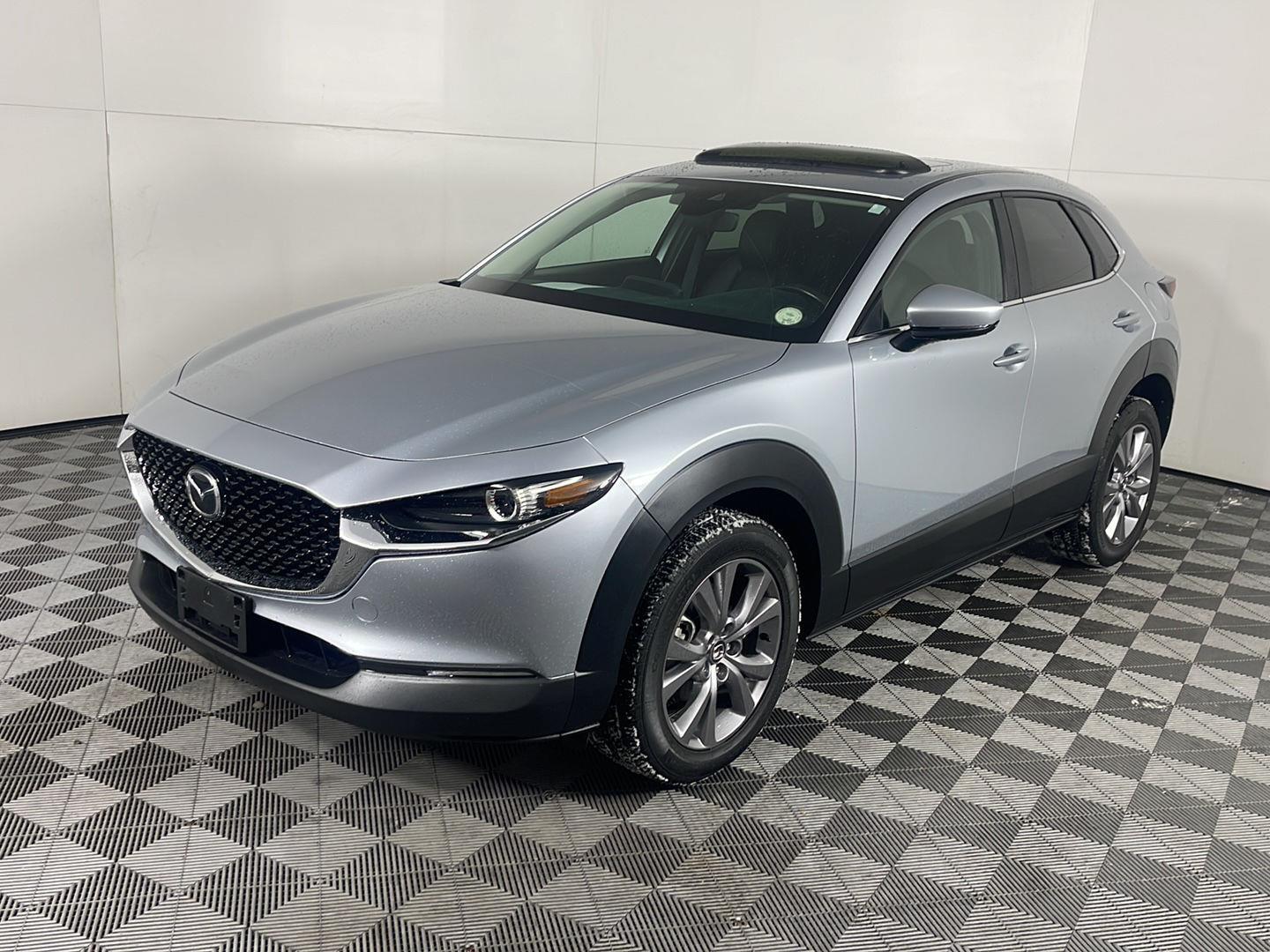 2021 Mazda CX-30 Preferred photo 2