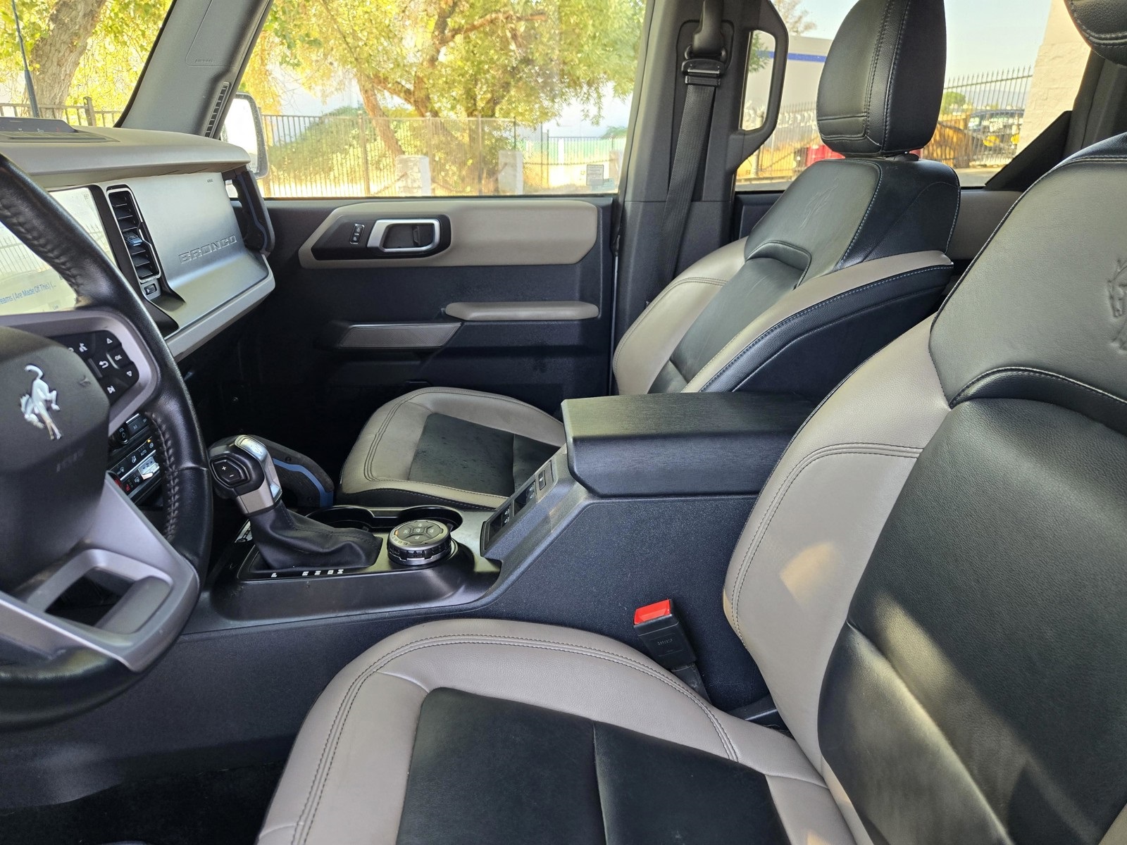 2023 Ford Bronco Wildtrak photo 28