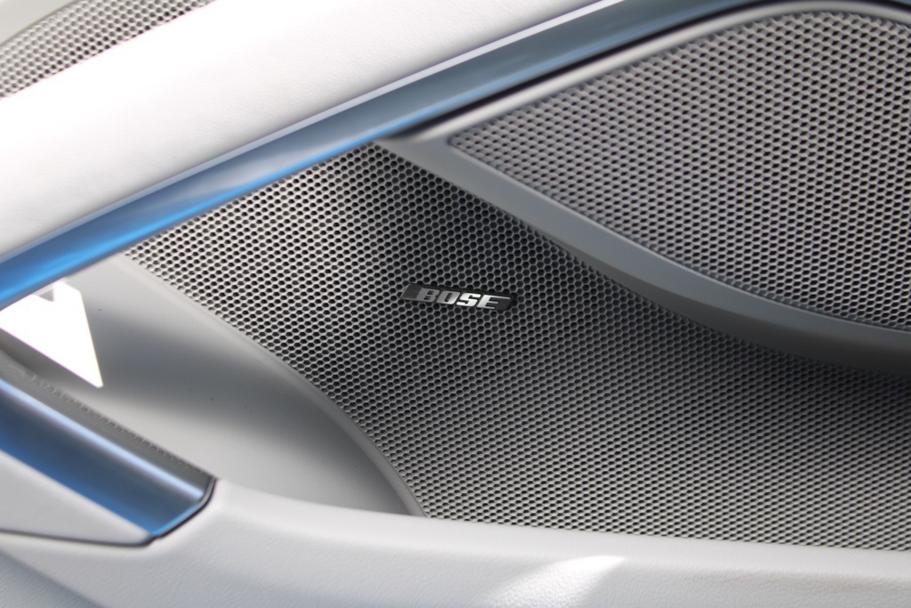 2025 Porsche Cayman photo 19
