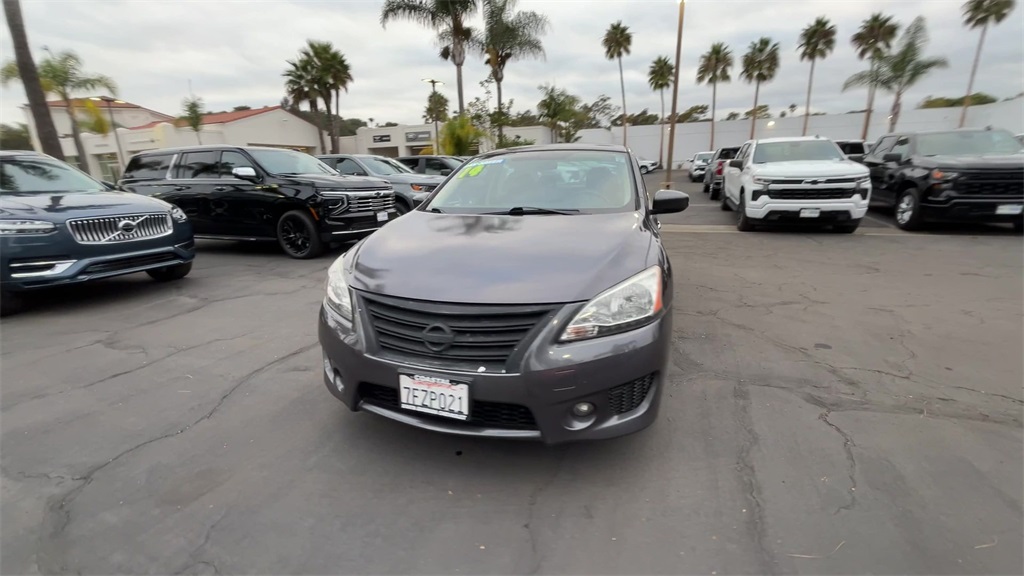 2014 Nissan Sentra SR photo 3