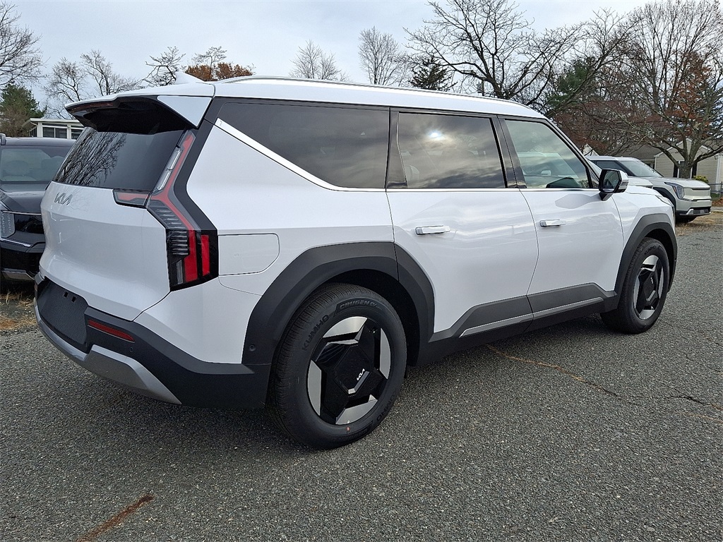 2026 Kia EV9 Wind photo 3