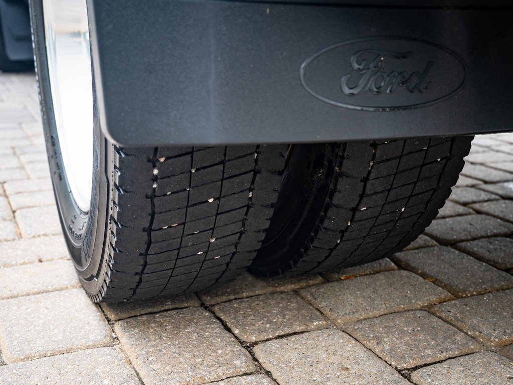 2023 Ford F-450 photo 41