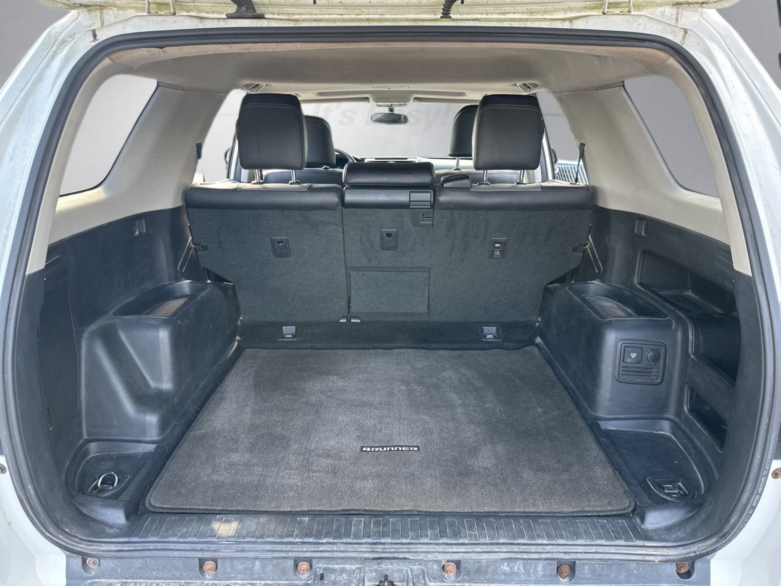2016 Toyota 4Runner SR5 Premium 4WD photo 20