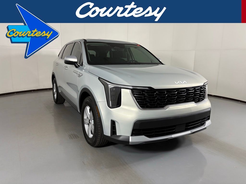 2026 Kia Sorento LX's photo