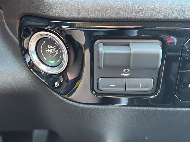 2026 Chevrolet Silverado 1500 RST photo 23
