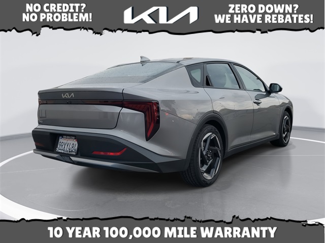 2025 Kia K4 EX photo 3