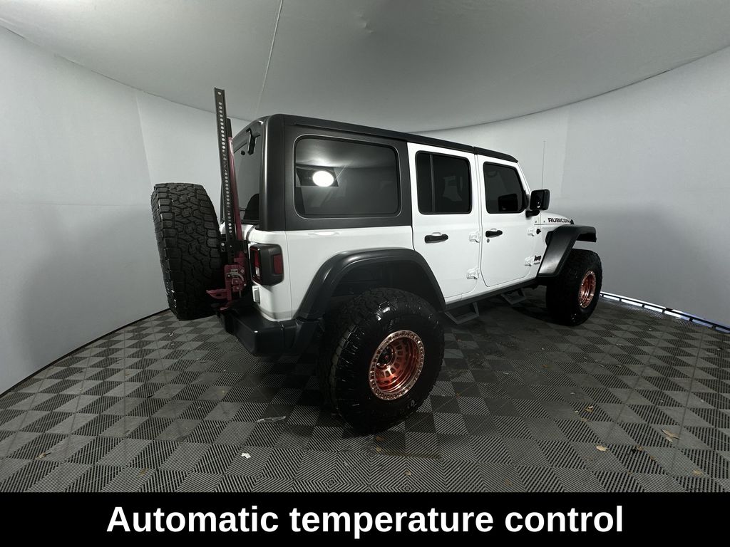 2020 Jeep Wrangler Unlimited Rubicon photo 9