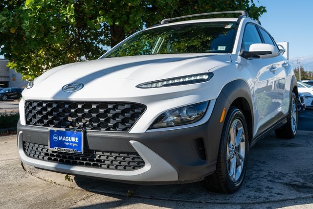 2023 Hyundai Kona SEL photo 2