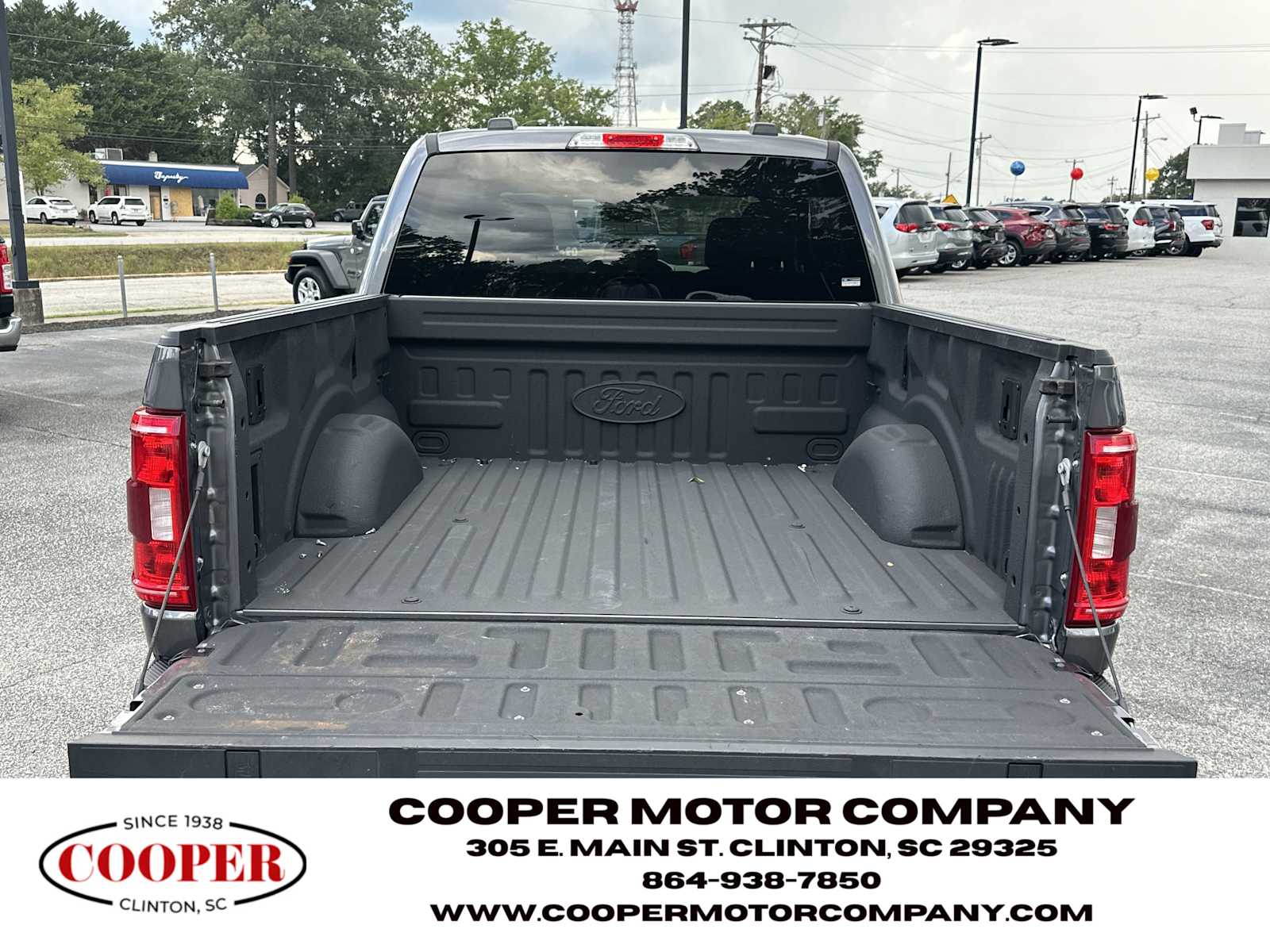2023 Ford F-150 XLT photo 18