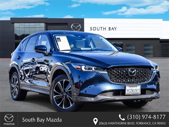 2023 Mazda CX-5 S Premium package